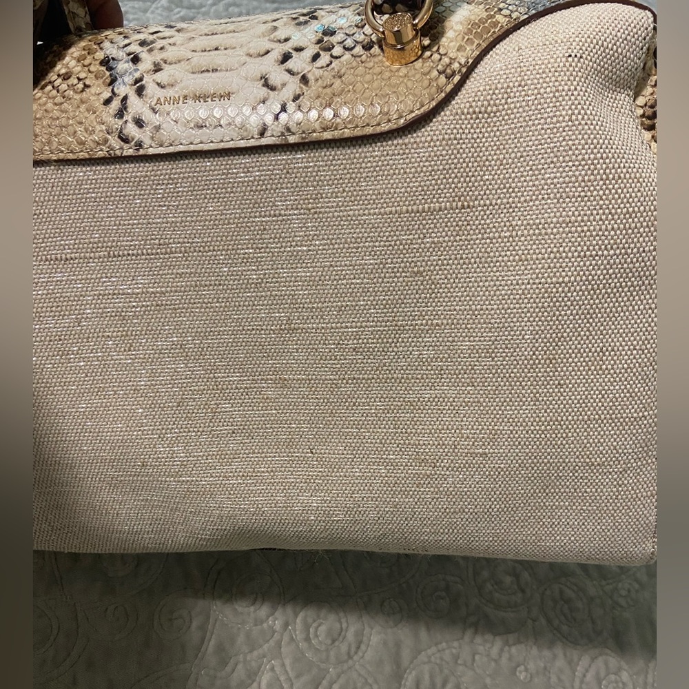 Faux Snakeskin and Cloth Metallic Anne Klein Purse - Picture 12 of 16